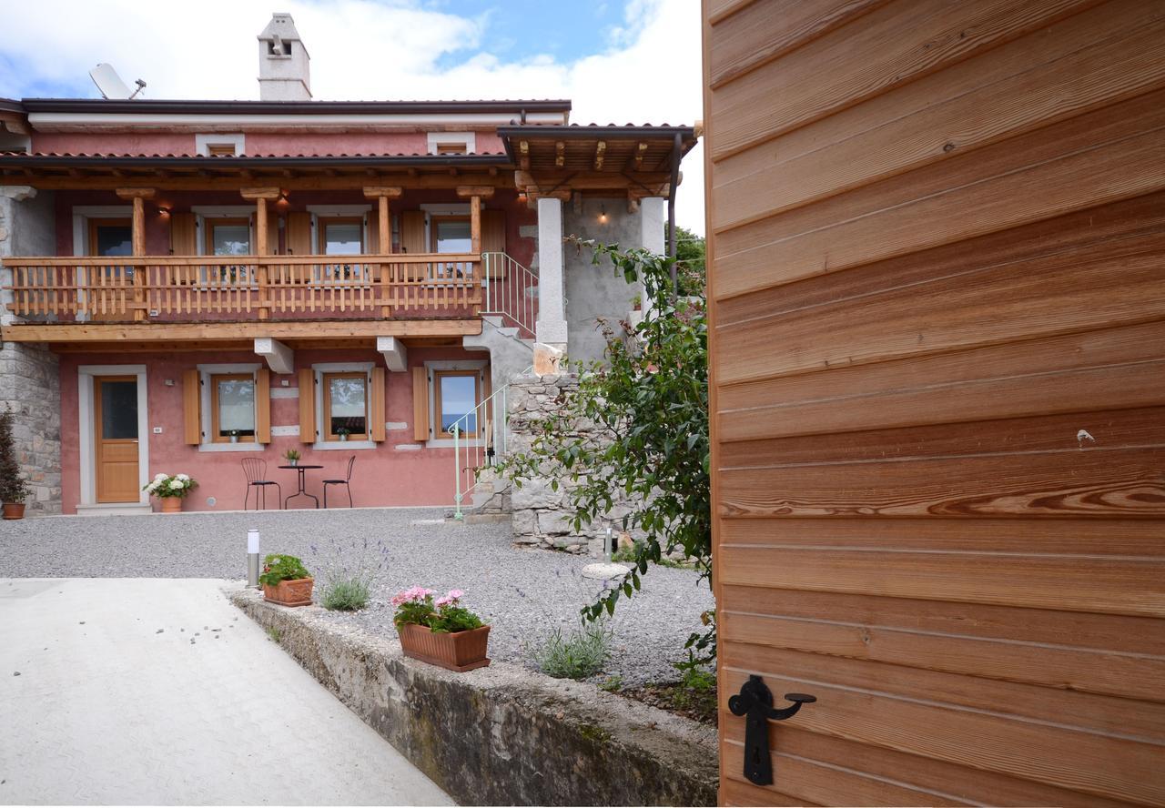 Matijevi Apartments Sistiana Exterior photo